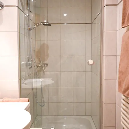 Gaestehaus Alpenruh *