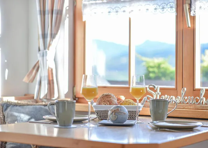 Gaestehaus Alpenruh *